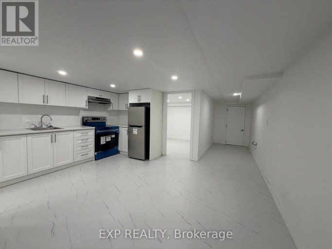 BSMT - 804 ST CLAIR AVENUE W, Toronto (Oakwood Village), Ontario, M6C1B6