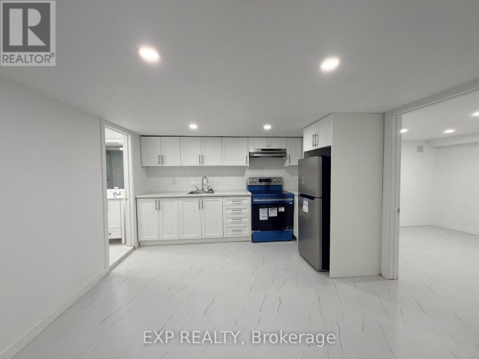 BSMT - 804 ST CLAIR AVENUE W, Toronto (Oakwood Village), Ontario, M6C1B6
