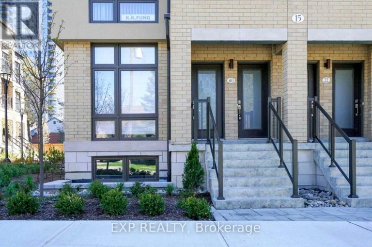 39 - 15 ELDORA AVENUE, Toronto (Newtonbrook West), Ontario, M2M1A4