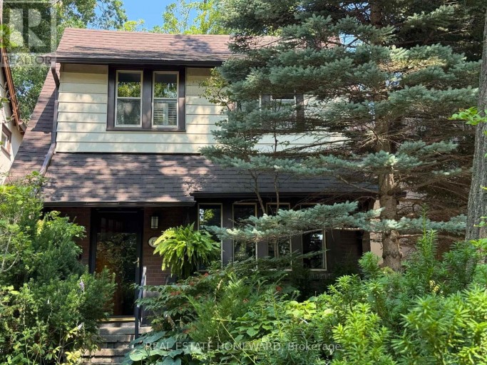 61 NORMANDY BOULEVARD, Toronto (Woodbine Corridor), Ontario, M4L3K4