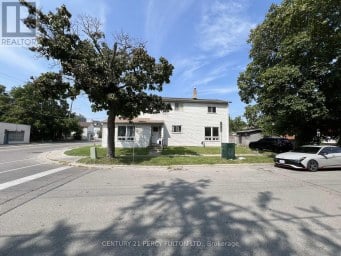 3 - 86 BROCK STREET E Oshawa (O'Neill) Ontario photo 2