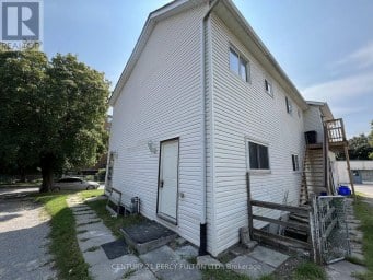 3 - 86 BROCK STREET E Oshawa (O'Neill) Ontario photo 3