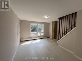 3 - 86 BROCK STREET E Oshawa (O'Neill) Ontario photo 9