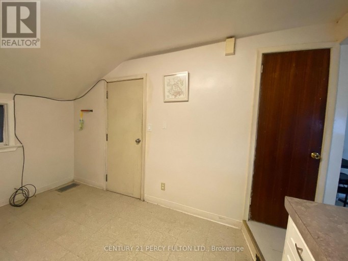 3 - 169 MARY STREET N, Oshawa (O'Neill), Ontario, L1G5C1
