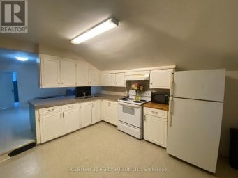 3 - 169 MARY STREET N Oshawa (O'Neill) Ontario photo 4