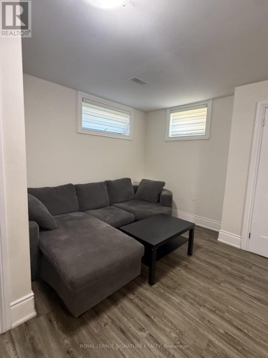 BSMT - 25 WESTBOURNE AVENUE, Toronto (Clairlea-Birchmount), Ontario, M1L2Y1
