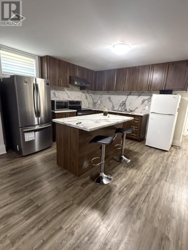 BSMT - 25 WESTBOURNE AVENUE, Toronto (Clairlea-Birchmount), Ontario, M1L2Y1