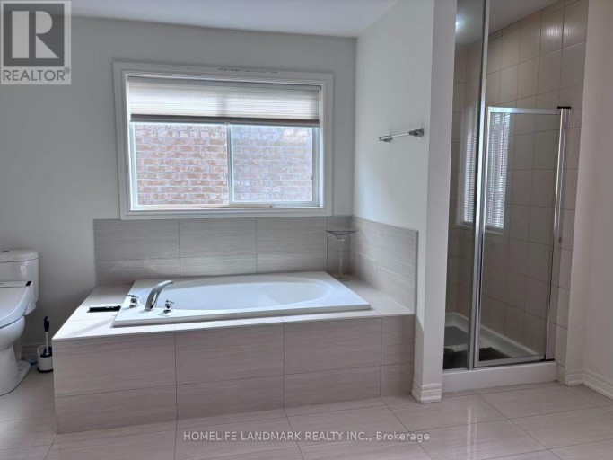 2410 BRIDLE ROAD, Oshawa (Windfields), Ontario, L1L0E1