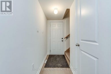 446 SALEM ROAD S Ajax (South East) Ontario photo 9