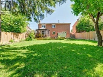 MAIN& 2 - 205 LONDON ROAD Newmarket (Bristol-London) Ontario photo 15