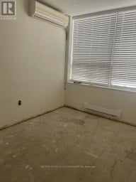 13 - 40 PIPPIN ROAD Vaughan (Concord) Ontario photo 4