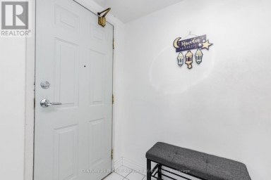 1015 - 250 WEBB DRIVE Mississauga (City Centre) Ontario photo 10