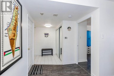 1015 - 250 WEBB DRIVE Mississauga (City Centre) Ontario photo 12