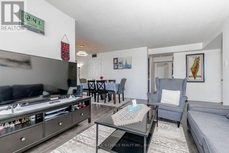 1015 - 250 WEBB DRIVE, Mississauga (City Centre), Ontario, L5B3Z4