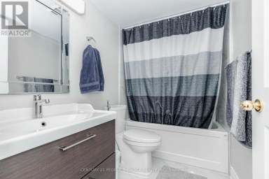 1015 - 250 WEBB DRIVE Mississauga (City Centre) Ontario photo 36