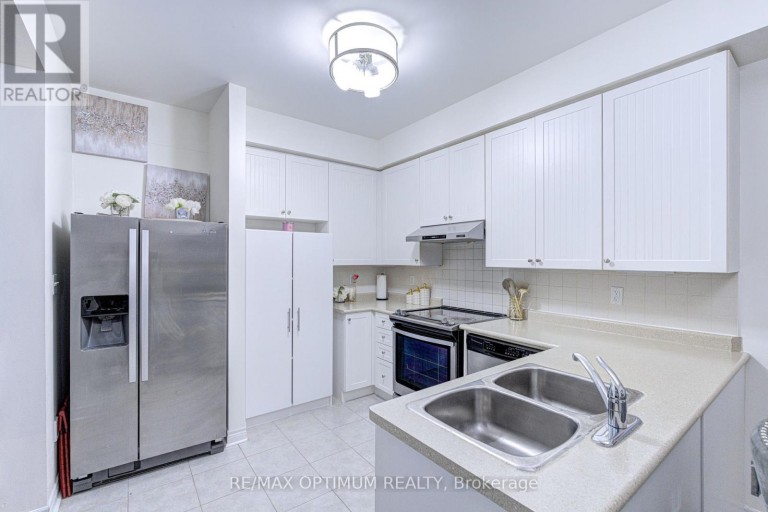 42 DOCKSIDE COURT, Brampton (Sandringham-Wellington), Ontario, L6Z0G3
