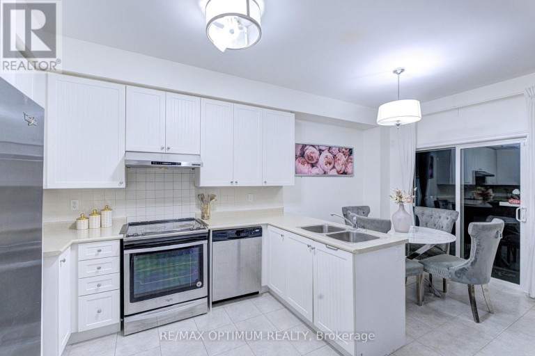 42 DOCKSIDE COURT, Brampton (Sandringham-Wellington), Ontario, L6Z0G3