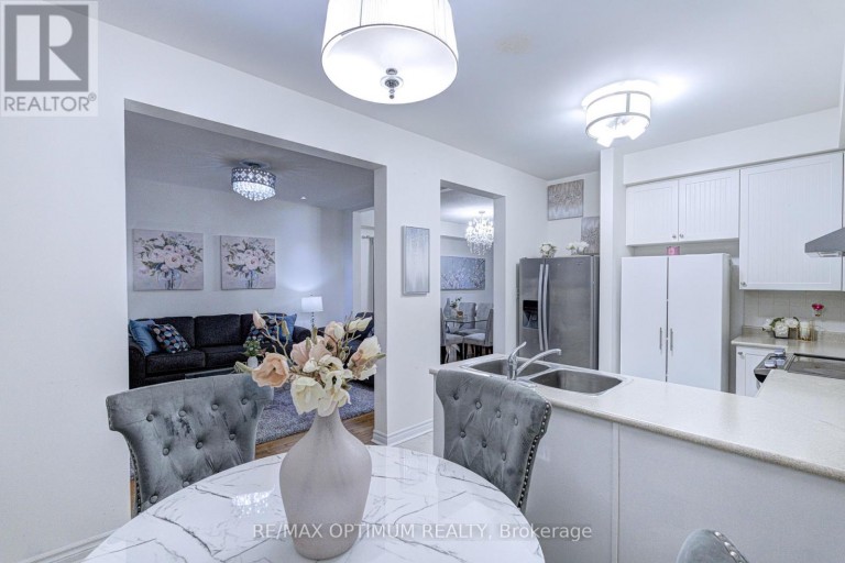 42 DOCKSIDE COURT, Brampton (Sandringham-Wellington), Ontario, L6Z0G3
