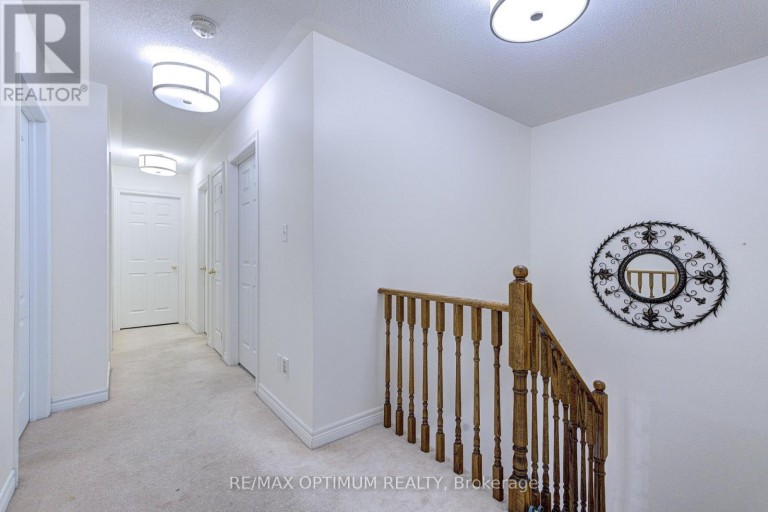 42 DOCKSIDE COURT, Brampton (Sandringham-Wellington), Ontario, L6Z0G3