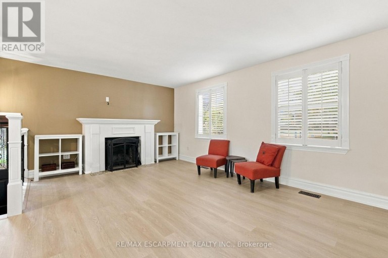 433 BELVENIA ROAD, Burlington (Shoreacres), Ontario, L7L1T2
