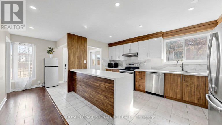 15 GAINSBOROUGH ROAD, Brampton (Northgate), Ontario, L6S1X2