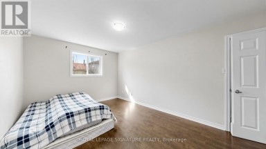 15 GAINSBOROUGH ROAD Brampton (Northgate) Ontario photo 5
