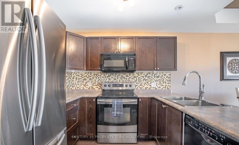 37 - 6 ATESSA DRIVE, Hamilton (Orkney), Ontario, L9B0C6