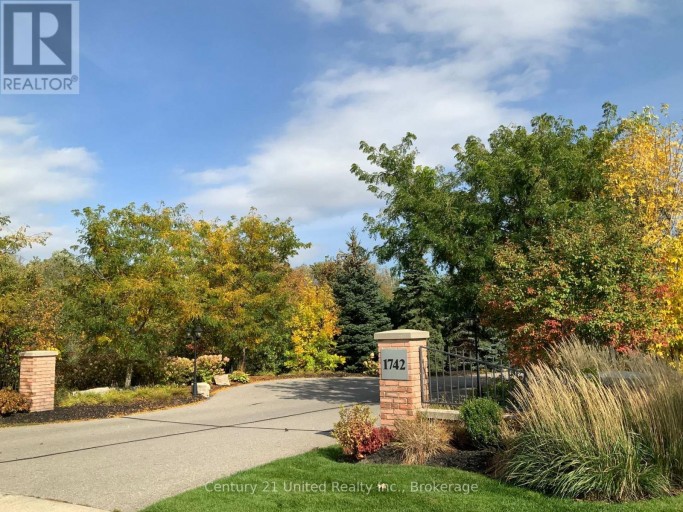 611 - 1742 RAVENWOOD DRIVE, Peterborough (Monaghan Ward 2), Ontario, K9K2R6