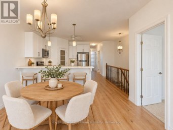 58 LEDGEROCK COURT Quinte West (Sidney Ward) Ontario photo 6
