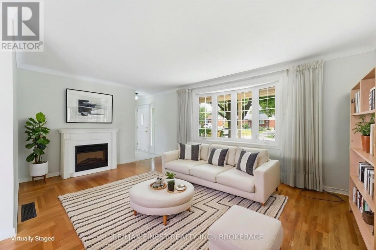 746 LAIDLAW CRESCENT, Kingston (South of Taylor-Kidd Blvd), Ontario, K7M5M5