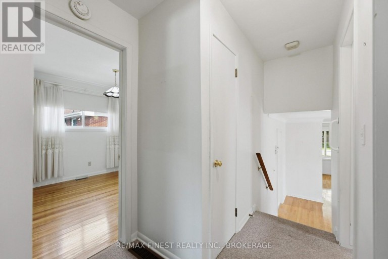 746 LAIDLAW CRESCENT, Kingston (South of Taylor-Kidd Blvd), Ontario, K7M5M5