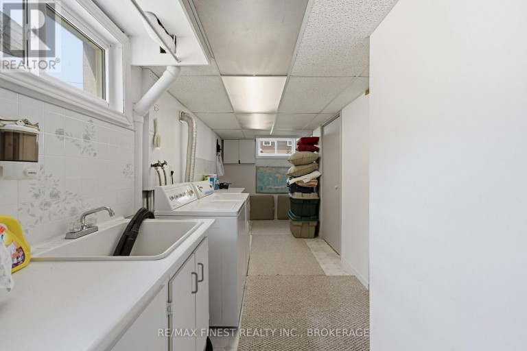 746 LAIDLAW CRESCENT, Kingston (South of Taylor-Kidd Blvd), Ontario, K7M5M5