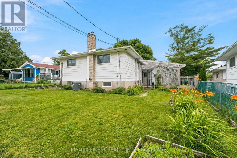 746 LAIDLAW CRESCENT, Kingston (South of Taylor-Kidd Blvd), Ontario, K7M5M5