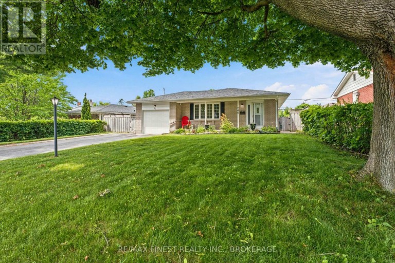 746 LAIDLAW CRESCENT, Kingston (South of Taylor-Kidd Blvd), Ontario, K7M5M5