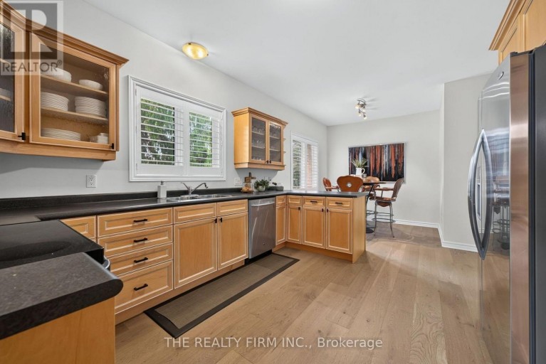 5 - 50 NORTHUMBERLAND ROAD, London North (North L), Ontario, N6H5J2