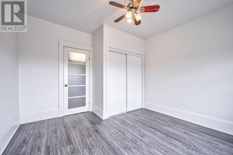 3 - 1074 ST CLAIR AVENUE W, Toronto (Oakwood Village), Ontario, M6E3H3