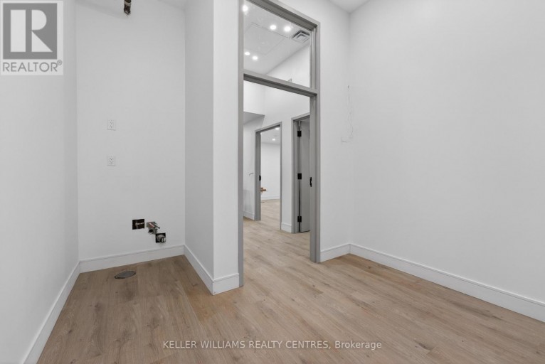 6 - 570 HOOD ROAD, Markham (Milliken Mills West), Ontario, L3R4G7