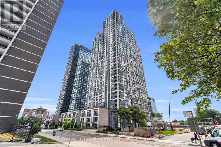 623 - 9 MABELLE AVENUE, Toronto (Islington-City Centre West), Ontario, M9A0E1