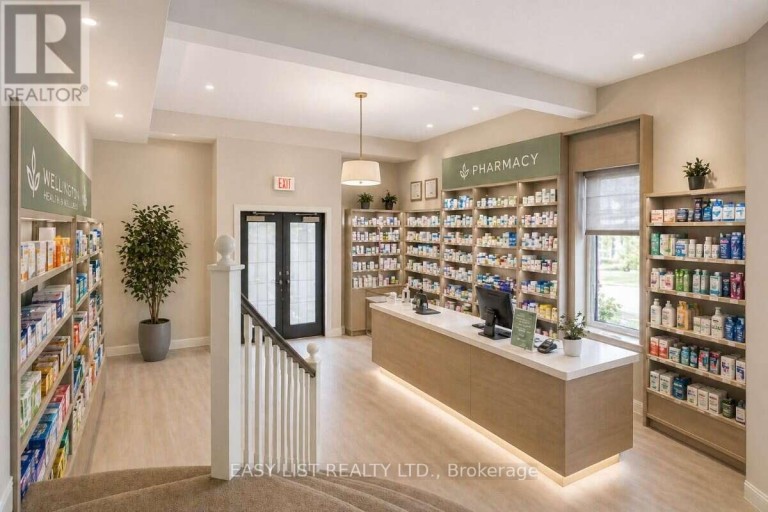 1 - 1812 EGLINTON AVENUE W, Toronto (Briar Hill-Belgravia), Ontario, M6E2H6
