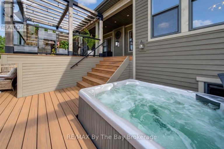 101 STANLEY STREET, Collingwood, Ontario, L9Y0G3