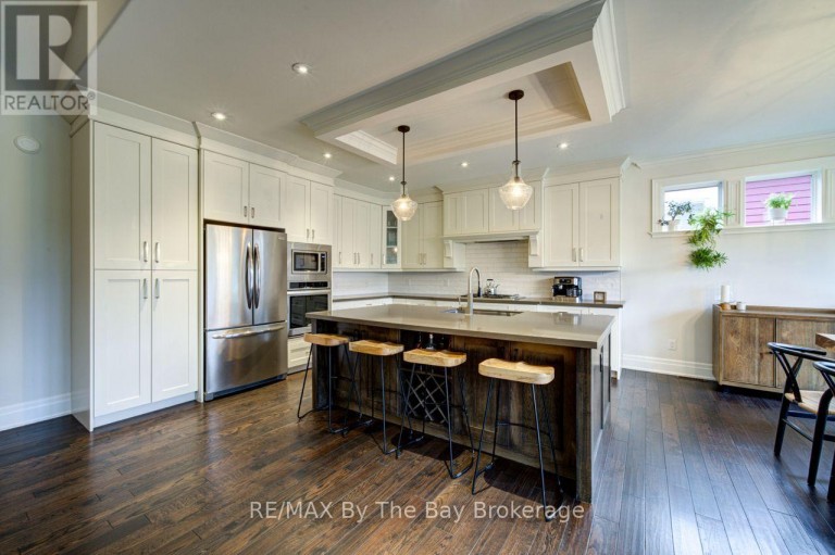 101 STANLEY STREET, Collingwood, Ontario, L9Y0G3