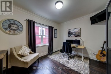 101 STANLEY STREET Collingwood Ontario photo 32