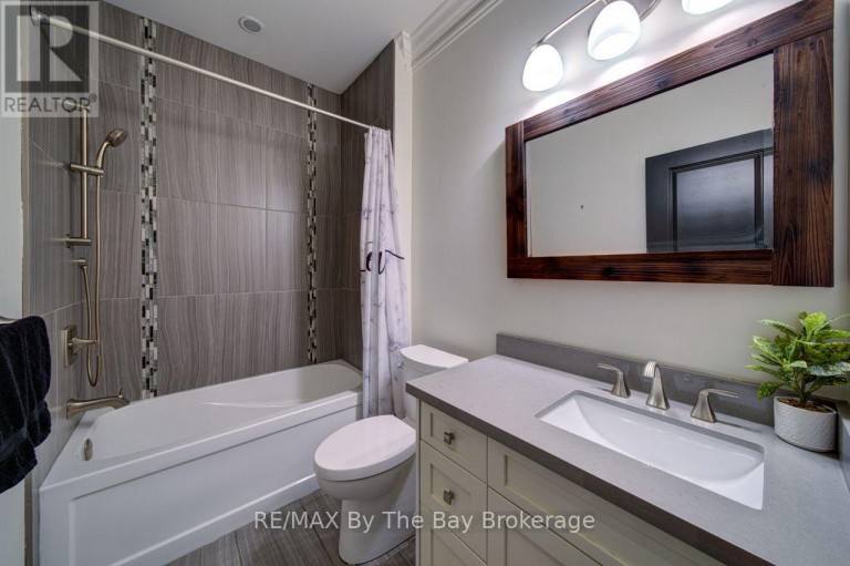 101 STANLEY STREET, Collingwood, Ontario, L9Y0G3