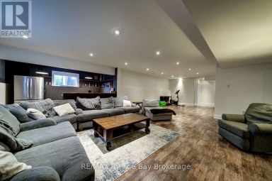 101 STANLEY STREET Collingwood Ontario photo 38
