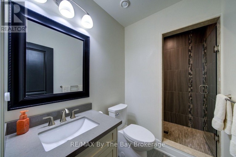 101 STANLEY STREET, Collingwood, Ontario, L9Y0G3