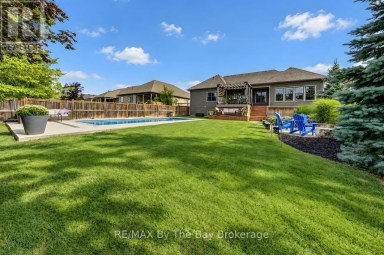 101 STANLEY STREET Collingwood Ontario photo 6