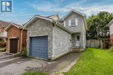 23 MANN STREET Clarington (Bowmanville) Ontario photo 2