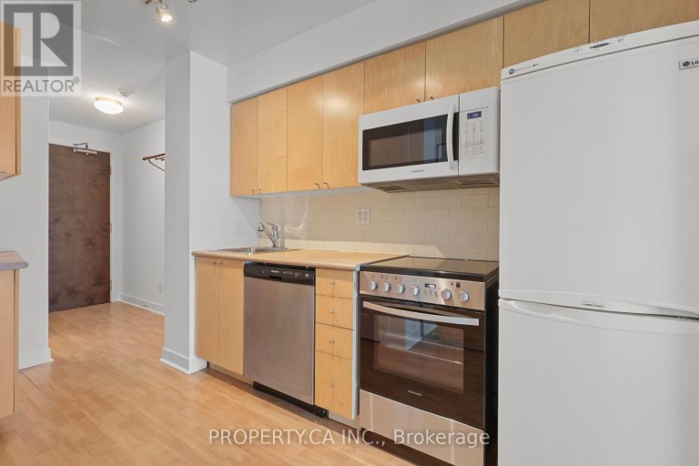 915 - 50 LYNN WILLIAMS STREET, Toronto (Niagara), Ontario, M6K3R9