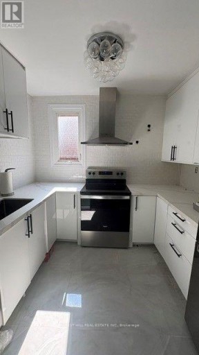 UPPER - 370 SPADINA ROAD, Toronto (Forest Hill South), Ontario, M5P2V8