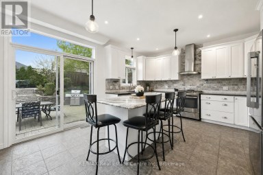 7 HARDY STREET Guelph (St. George's) Ontario photo 1